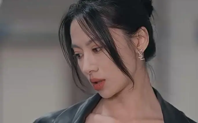 《捡了个老公是大佬》：霸道总裁爱上我？啼笑皆非的爱情喜剧！